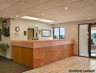 Super 8 by Wyndham Logansport Motel Eksteriør billede